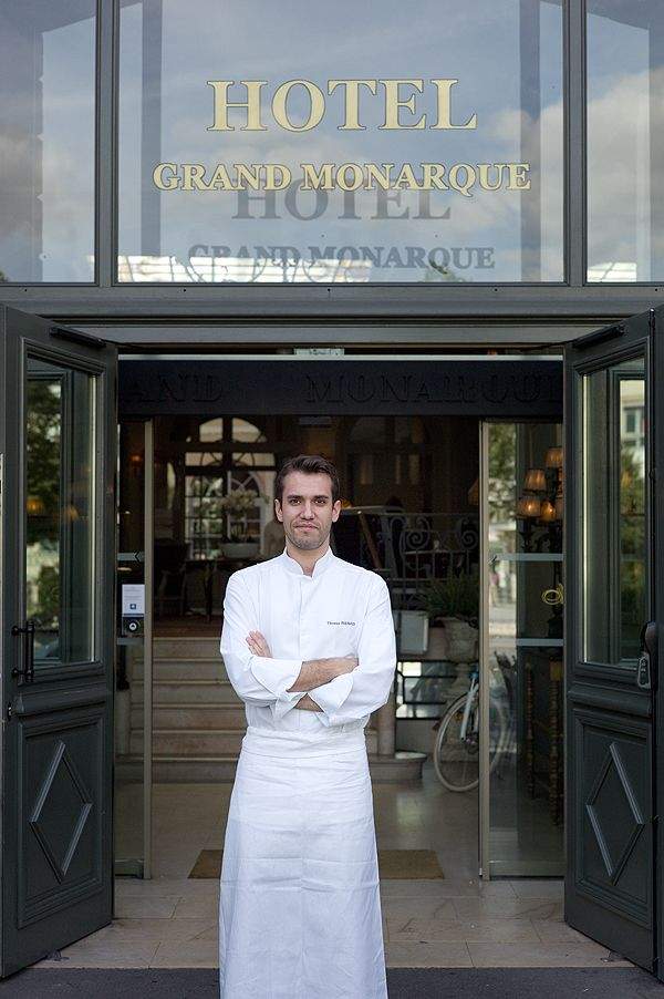 Portrait du chef Thomas Parnaud  - Restaurant Gastronomique Chartres - Le Grand Monarque 